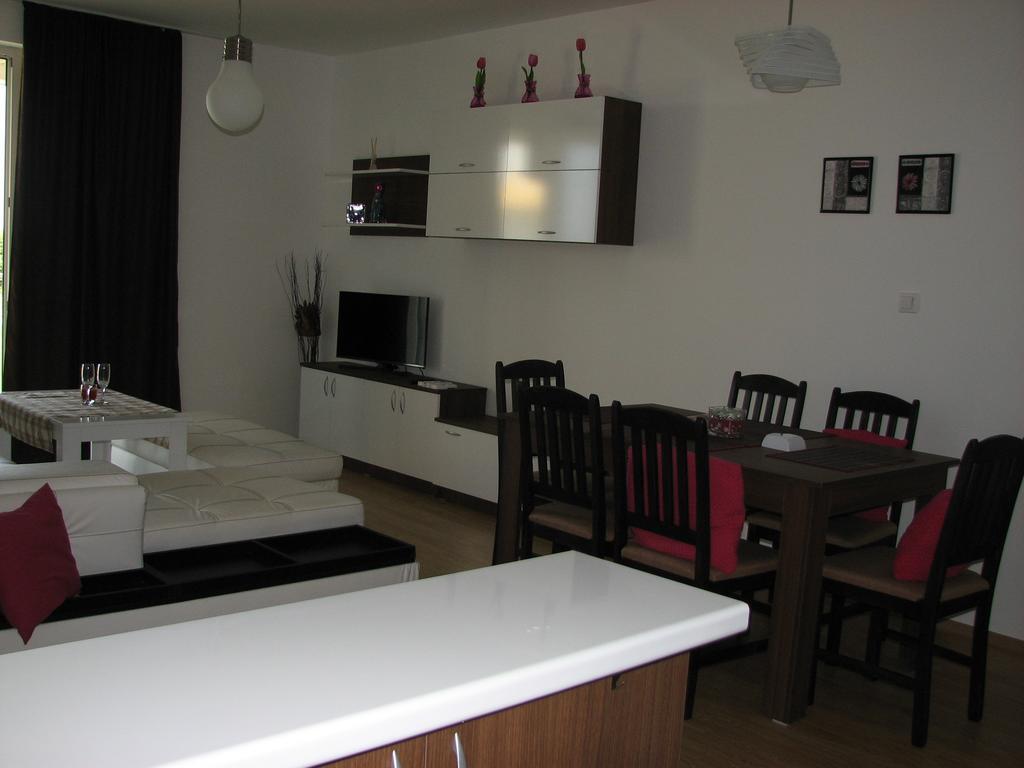 Two-Bedroom Apartment Donika Tsarevo Exterior photo
